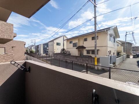 陽当たり良好なお部屋です。毎日のお洗濯物が良く乾きそうです。