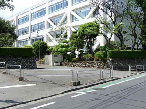 昭島市立拝島中学校まで約1685m