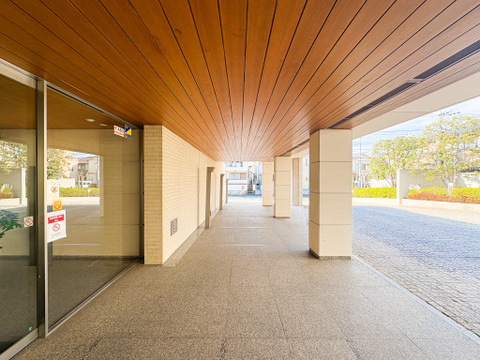 現地確認後、先行して完成物件のご見学等も可能です。お気兼ねなくご増段ください。