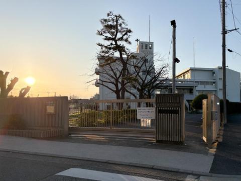 調布市立第七中学校まで約1200m