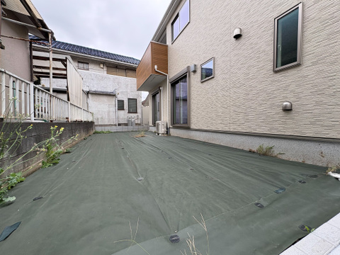 広いお庭は、お子様のプールや家庭菜園など様々な用途でご使用いただけます。