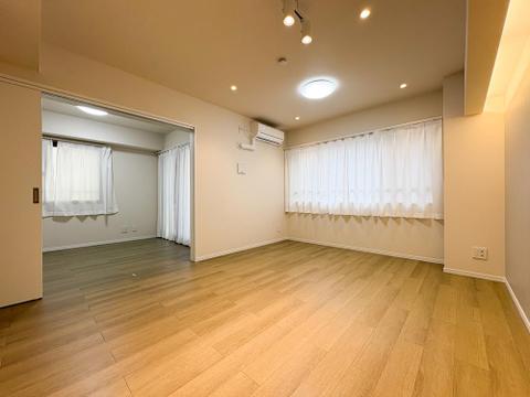 空間を自在に操れるフレキシブルな間取り。ライフスタイルに合わせて、1LDKにも2LDKにも。