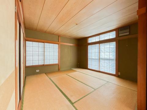 和室は急な来客時にも対応できて、重宝いたしますね。