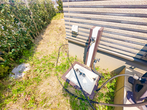 お庭に外水栓とコンセントを完備しております。2026/3/29撮影