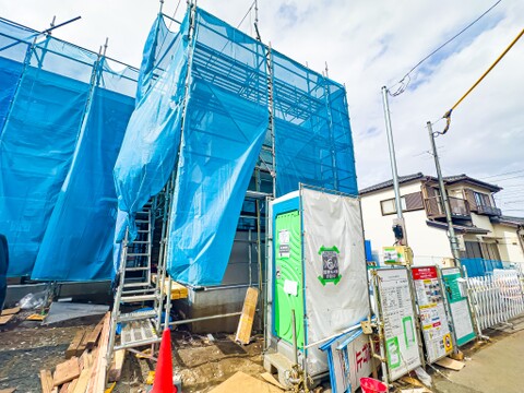 敷地面積約118.41㎡、建物面積約104.97㎡のゆとりの3LDK+S。サービスルームは、居室として十分ご利用いただけます。2026/4/10撮影