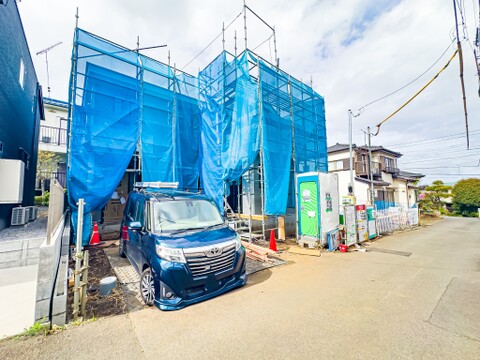 現地は閑静な住宅地に位置します。穏やかな新生活をお送りいただけます。2026/4/10撮影