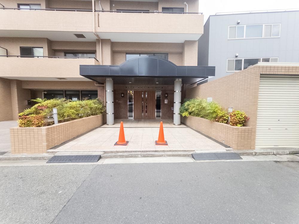 セレナハイム立川スクエアコート