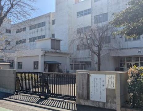 小金井市立小金井第二中学校まで約1600m