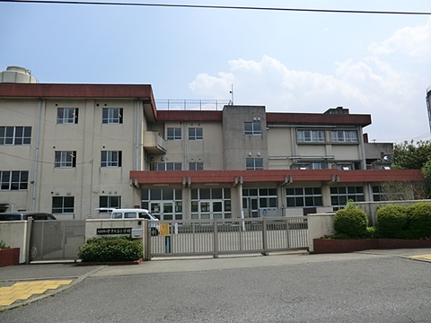 八王子市立宇津木台小学校 300m