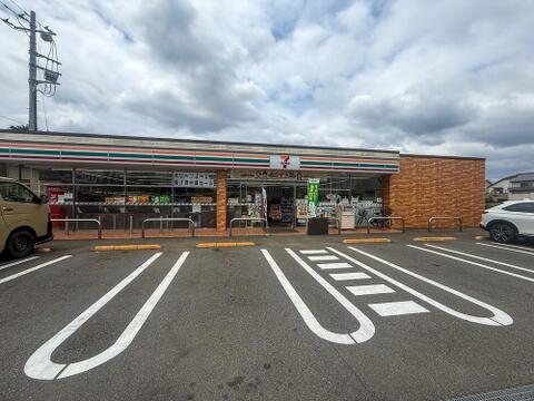 セブンイレブン小平大沼町3丁目店まで約562m
