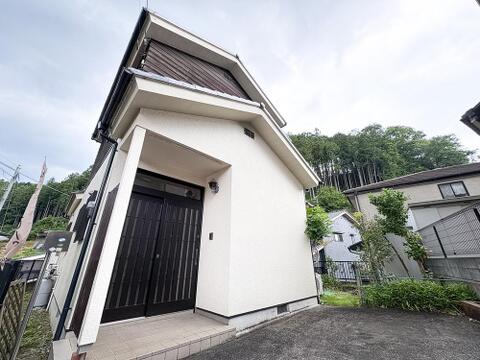 周辺環境と併せて現地のご案内も可能です。また、購入に際しての諸費用、住宅ローン(月々の返済例)など、資金計画のご相談も承っております。お気軽にお問い合わせください。