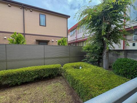 暖かな日差しと心地よい風が、洗いたての洗濯物に爽やかな香りをまとわせ、パリッと気持ちよく乾かしてくれます。