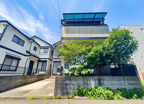 築年数は経っていますが、室内大変綺麗にお使いです。詳細はお気軽にお問い合わせください。現地2026/6/13撮影