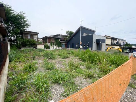 重機が入り、これから本格的に開発が始まる今だからこその限定アプローチ。新築戸建としてのご購入はもちろん、土地売りのご相談も受付中ですぜひ現地を見てみませんか。