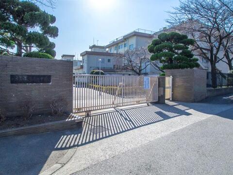 昭島市立多摩辺中学校まで約1256m