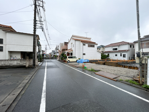 物件外観(2026年6月26日撮影)10月末完成予定