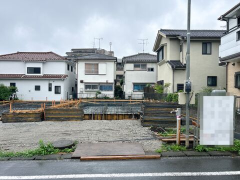 物件外観(2026年6月26日撮影)10月末完成予定