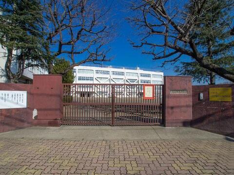 立川市立若葉台小学校まで約1300m