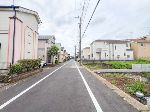 区画がきれいにそろった街並みです。東豊田エリアならではのゆとりがあります。(2026年6月末撮影)
