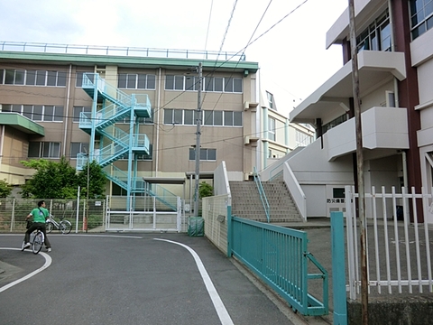 国分寺市立第四中学校 1000m