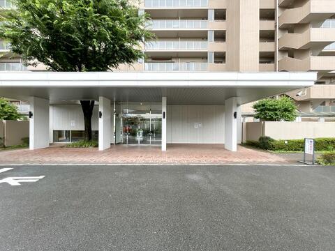 物件外観(2026年7月2日撮影)リノベーション8月下旬完成予定