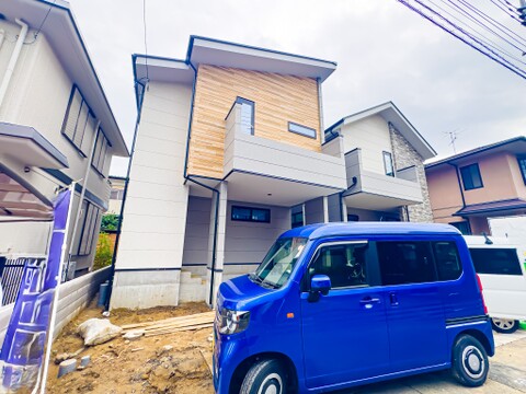 この場所が、故郷になる。住まいには思いが宿り、やがて住まう人の特別な場所へと昇華されていきます。2026/7/3撮影