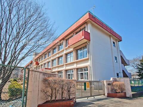 八王子市立宇津木台小学校まで約617m