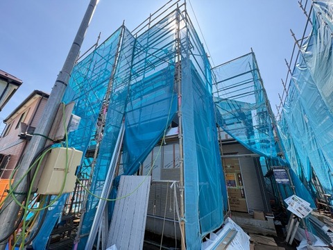 2026年9月上旬完成予定です。