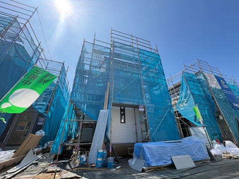 2026年9月上旬完成予定です。