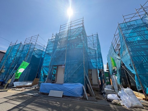 2026年9月上旬完成予定です。