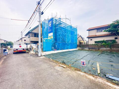 平坦なエリアですので、自転車での移動もスムーズ。東八道路が近く、お車のアクセスも良好です。2026/7/16撮影