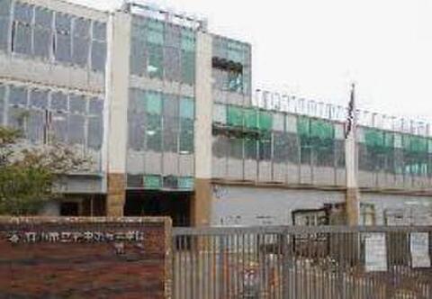 府中市立府中第五中学校まで約954m