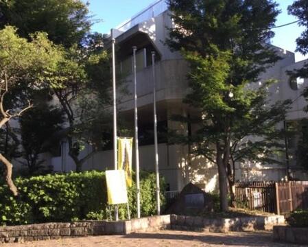 府中市立新町図書館まで約585m