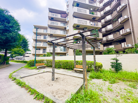 この場所が、故郷になる。住まいには思いが宿り、やがて住まう人の特別な場所へと昇華されていきます。2026/7/16撮影