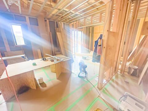 住まいには気付きがあり、住まうごとに様々な角度から違う顔を見せてくれます。新生活は小さな発見の連続です。2026/7/19撮影
