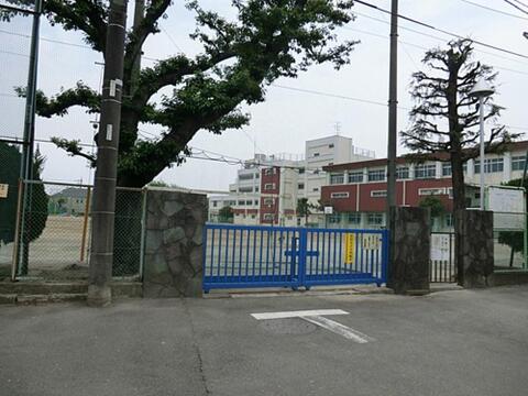 小金井市立緑中学校まで約927m