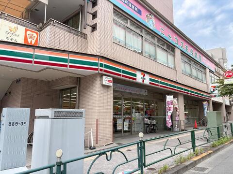 セブンイレブン小金井前原町3丁目店まで約460m