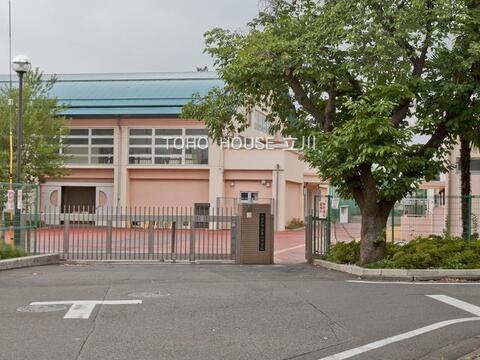 八王子市立第六中学校まで約269m