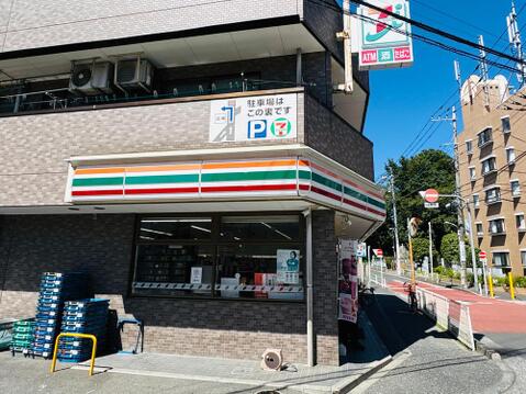 セブン-イレブン 調布上石原3丁目店まで約690m