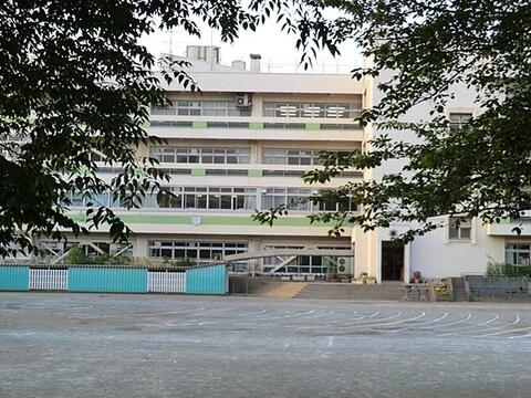 国分寺市立第七小学校まで約611m