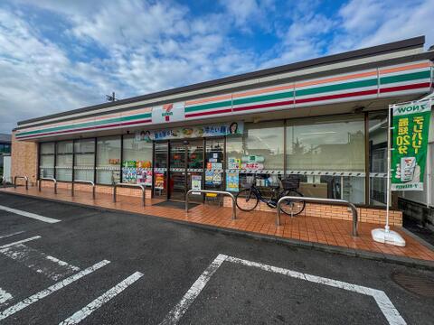 セブンイレブン多摩落合6丁目店まで約934m