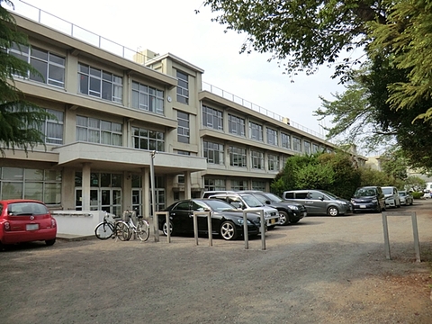 武蔵村山市立第一中学校 1340m