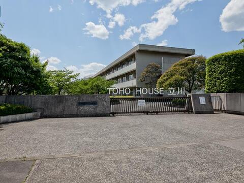 青梅市立吹上小学校 650m