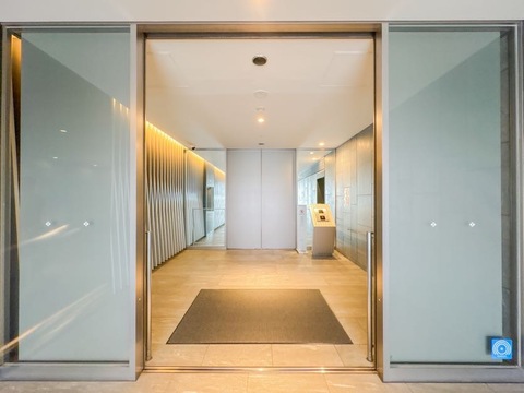 訪れる方へ古来からの伝統美を伝えてくれる空間です。