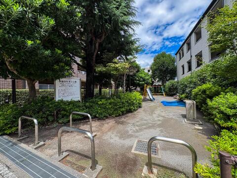 学園西町第二公園まで約10m