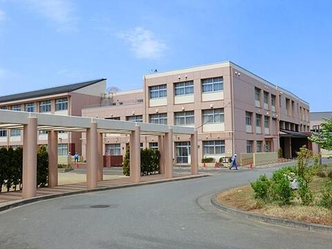 八王子市立鑓水中学校まで約670m