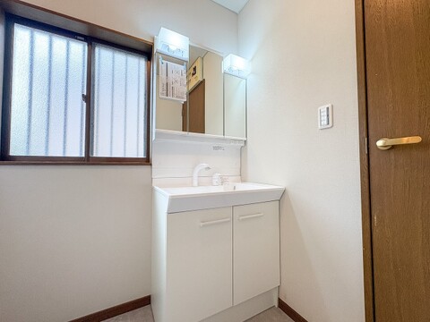 平日の朝であっても、落ち着きとくつろぎを感じられる。時間に余裕とゆとりを持たせます。