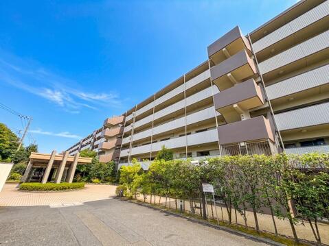 建物の居住性に拘った邸宅は、「落ち着き」と「安らぎ」と「快適」を実現してくれます。