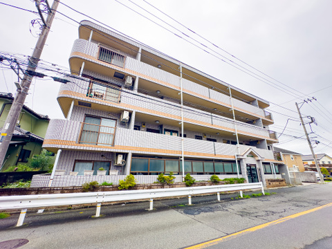 趣のあるたたずまい。重ねた月日が、味わい深い歴史を感じさせる外観部分です。2026/9/5撮影
