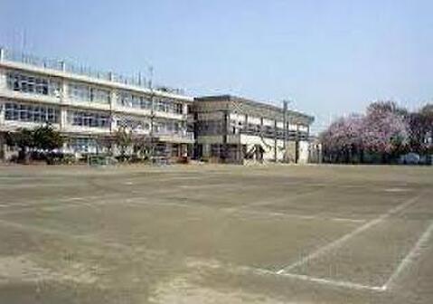 武蔵村山市立第四中学校まで約1292m